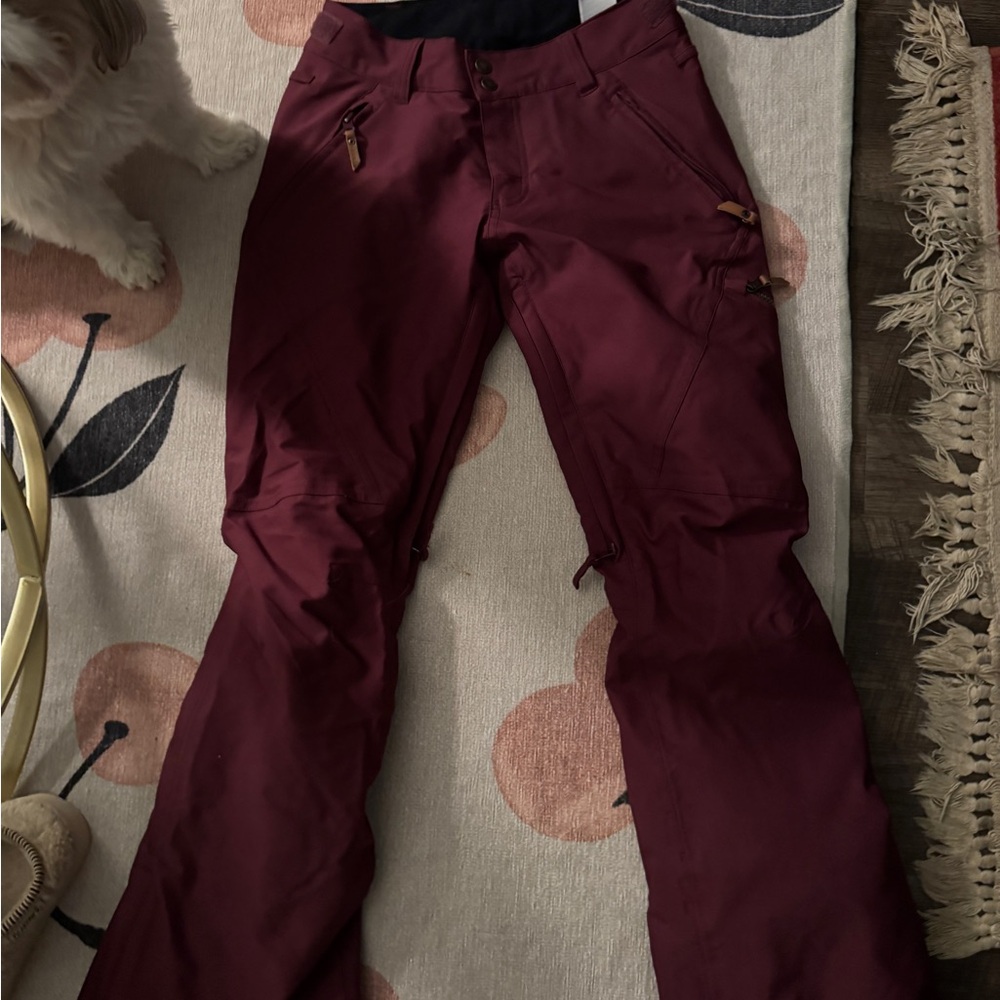 Roxy Women's Burgundy Pants